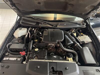 2009 Lincoln Town Car Signature Limited 4DR SEDAN - Photo 27 - Hamilton, OH 45015