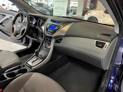 2013 Hyundai Elantra GLS 4DR SEDAN   - Photo 25 - Hamilton, OH 45015