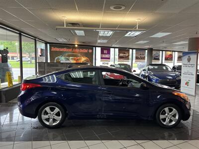 2013 Hyundai Elantra GLS 4DR SEDAN   - Photo 5 - Hamilton, OH 45015