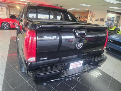 2009 Cadillac Escalade Base 4DR SUV AWD - Photo 5 - Hamilton, OH 45015