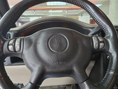 2004 Pontiac Montana Base 4DR EXTENDED MINI-VAN   - Photo 24 - Hamilton, OH 45015