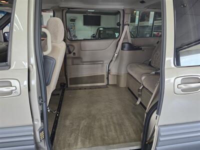 2004 Pontiac Montana Base 4DR EXTENDED MINI-VAN   - Photo 11 - Hamilton, OH 45015