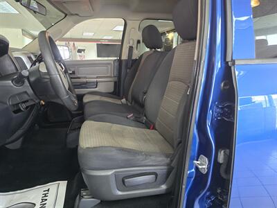 2011 RAM 1500 SLT CREW CAB4X4 HEMI   - Photo 10 - Hamilton, OH 45015