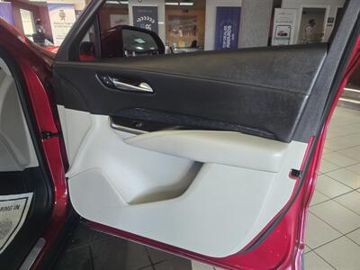 2019 Cadillac XT4 Premium Luxury 4DR SUV AWD   - Photo 12 - Hamilton, OH 45015