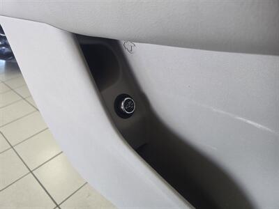 2019 Cadillac XT4 Premium Luxury 4DR SUV AWD   - Photo 31 - Hamilton, OH 45015