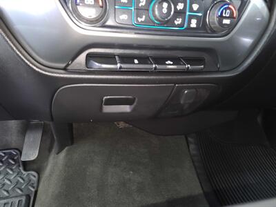 2015 Chevrolet Silverado 1500 LT EXTENDED CAB 4X4   - Photo 24 - Hamilton, OH 45015