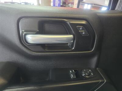2021 Chevrolet Silverado 1500 Work Truck 2DR REGULAR CAB 4X4   - Photo 12 - Hamilton, OH 45015