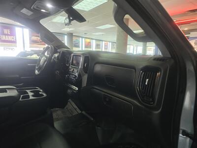 2021 Chevrolet Silverado 1500 Work Truck 2DR REGULAR CAB 4X4   - Photo 10 - Hamilton, OH 45015