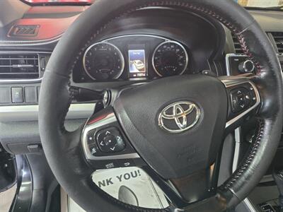 2015 Toyota Camry SE - Photo 24 - Hamilton, OH 45015