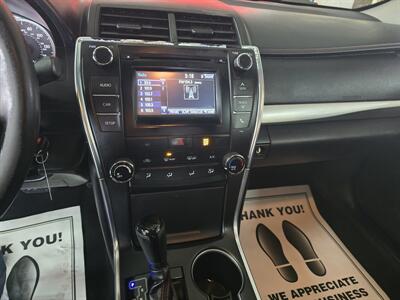 2015 Toyota Camry SE - Photo 23 - Hamilton, OH 45015