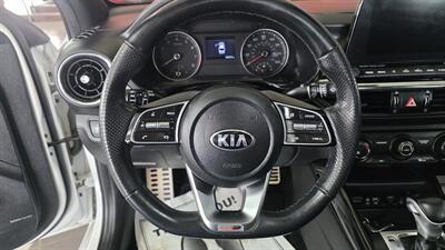 2021 Kia Forte GT-Line   - Photo 14 - Hamilton, OH 45015