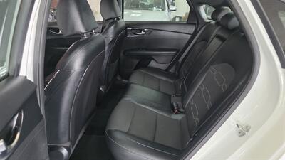 2021 Kia Forte GT-Line   - Photo 21 - Hamilton, OH 45015