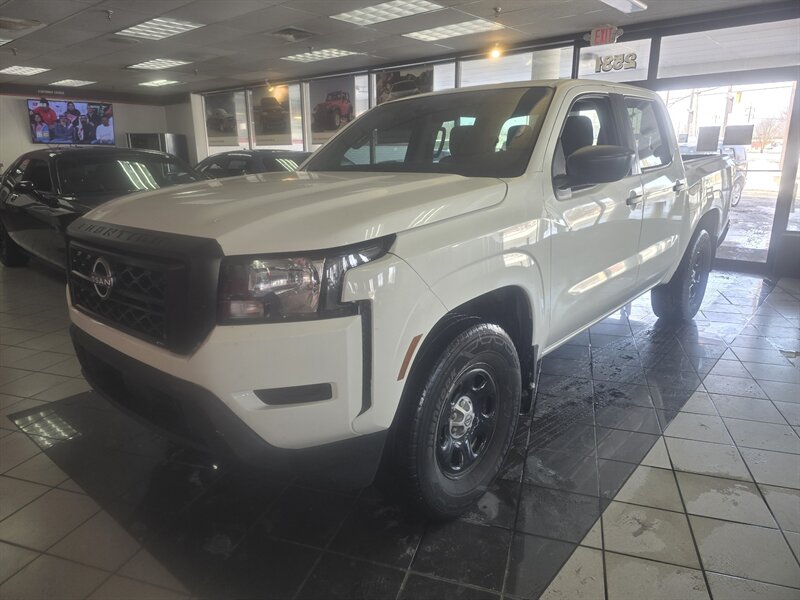 2022 Nissan Frontier SLT CREW CAB  
