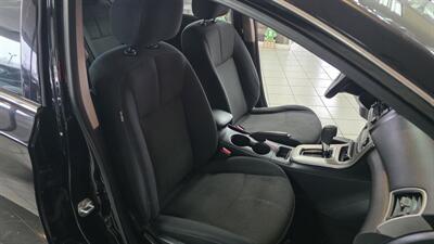 2015 Nissan Sentra S - Photo 22 - Hamilton, OH 45015