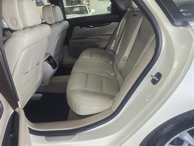 2014 Cadillac XTS Luxury Collection 4DR SEDAN - Photo 11 - Hamilton, OH 45015