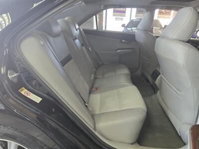 2012 Toyota Camry XLE 4DR SEDAN   - Photo 16 - Hamilton, OH 45015