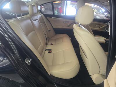 2016 BMW 528i xDrive - Photo 16 - Hamilton, OH 45015