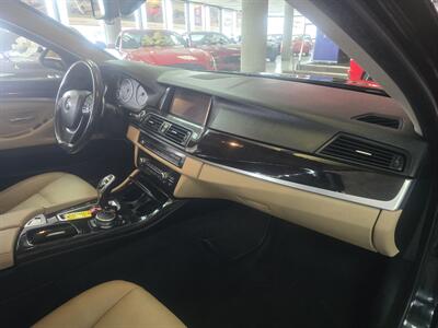 2016 BMW 528i xDrive - Photo 13 - Hamilton, OH 45015