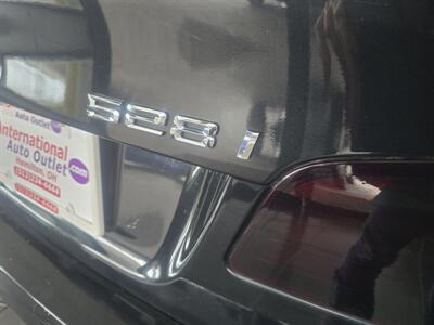 2016 BMW 528i xDrive - Photo 29 - Hamilton, OH 45015