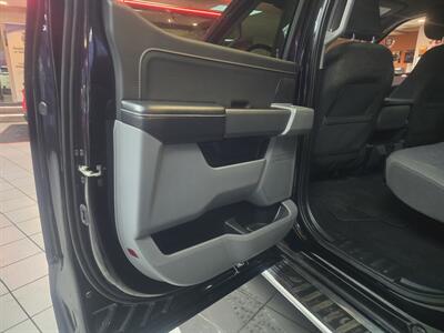 2025 Ford F-150 XLT SUPER CREW 4X4 - Photo 10 - Hamilton, OH 45015