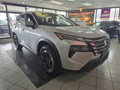 2024 Nissan Rogue SV - Photo 3 - Hamilton, OH 45015