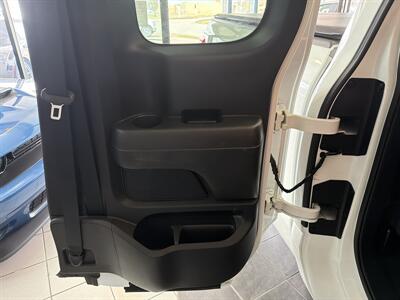 2017 Nissan Titan SV CLUB CAB 4X4   - Photo 26 - Hamilton, OH 45015