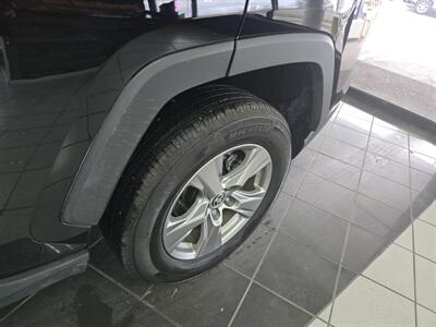 2025 Toyota RAV4 XLE   - Photo 30 - Hamilton, OH 45015