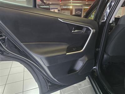 2025 Toyota RAV4 XLE   - Photo 10 - Hamilton, OH 45015