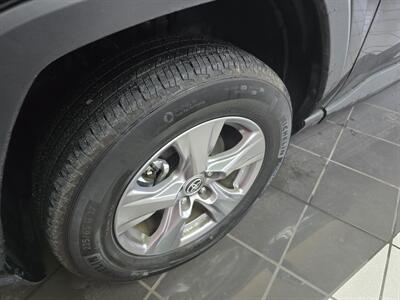2025 Toyota RAV4 XLE   - Photo 31 - Hamilton, OH 45015