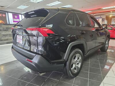 2025 Toyota RAV4 XLE   - Photo 4 - Hamilton, OH 45015