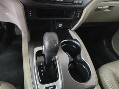 2017 Honda Ridgeline RTL- 4DR CREW CAB   - Photo 20 - Hamilton, OH 45015