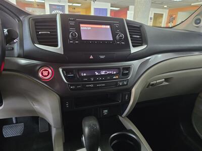 2017 Honda Ridgeline RTL- 4DR CREW CAB   - Photo 23 - Hamilton, OH 45015