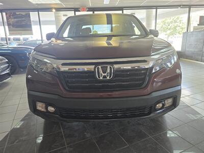 2017 Honda Ridgeline RTL- 4DR CREW CAB   - Photo 2 - Hamilton, OH 45015