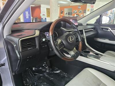 2021 Lexus RX Base 4DR SUV AWD   - Photo 8 - Hamilton, OH 45015