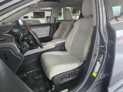 2021 Lexus RX Base 4DR SUV AWD   - Photo 9 - Hamilton, OH 45015