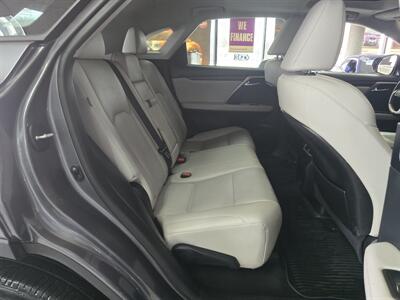 2021 Lexus RX Base 4DR SUV AWD   - Photo 17 - Hamilton, OH 45015
