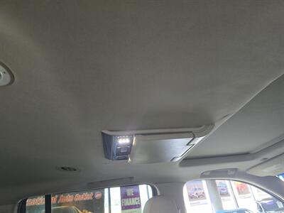 2015 Cadillac Escalade ESV LUXURY4DR SUV 4X4   - Photo 18 - Hamilton, OH 45015