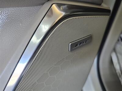 2015 Cadillac Escalade ESV LUXURY4DR SUV 4X4   - Photo 25 - Hamilton, OH 45015