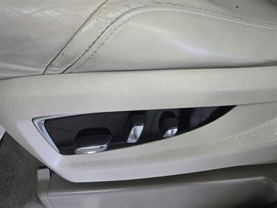 2015 Cadillac Escalade ESV LUXURY4DR SUV 4X4   - Photo 29 - Hamilton, OH 45015