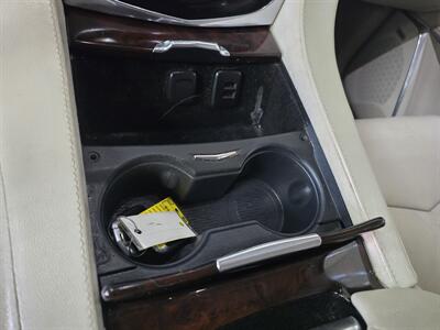 2015 Cadillac Escalade ESV LUXURY4DR SUV 4X4   - Photo 30 - Hamilton, OH 45015