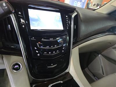 2015 Cadillac Escalade ESV LUXURY4DR SUV 4X4   - Photo 27 - Hamilton, OH 45015