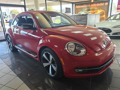 2012 Volkswagen Beetle-Classic Turbo 2DR COUPE   - Photo 4 - Hamilton, OH 45015