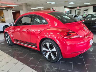 2012 Volkswagen Beetle-Classic Turbo 2DR COUPE   - Photo 7 - Hamilton, OH 45015