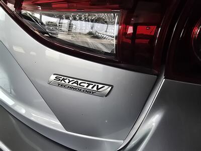 2017 Mazda MAZDA3 Sport - Photo 30 - Hamilton, OH 45015