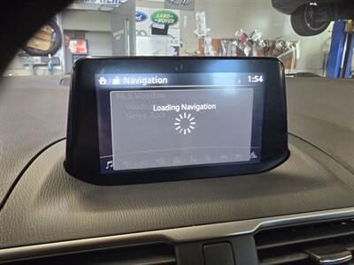 2017 Mazda MAZDA3 Sport - Photo 21 - Hamilton, OH 45015