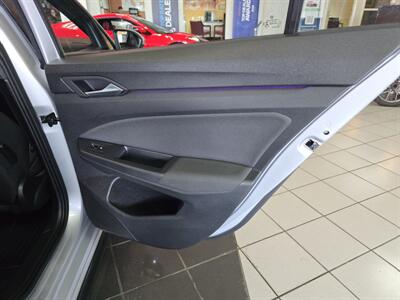 2022 Volkswagen Golf S   - Photo 15 - Hamilton, OH 45015