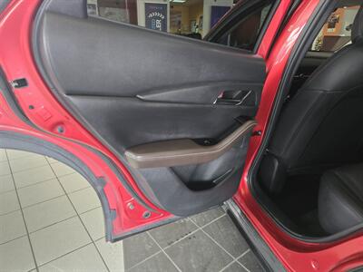 2021 Mazda CX-30 Premium 4DR SUV AWD   - Photo 10 - Hamilton, OH 45015