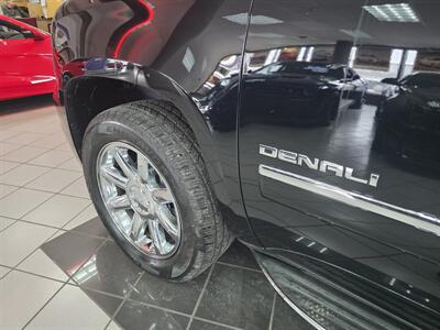 2013 GMC Yukon Denali XL4DR SUV AWD   - Photo 39 - Hamilton, OH 45015