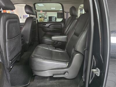 2013 GMC Yukon Denali XL4DR SUV AWD   - Photo 14 - Hamilton, OH 45015