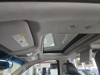 2013 GMC Yukon Denali XL4DR SUV AWD   - Photo 30 - Hamilton, OH 45015